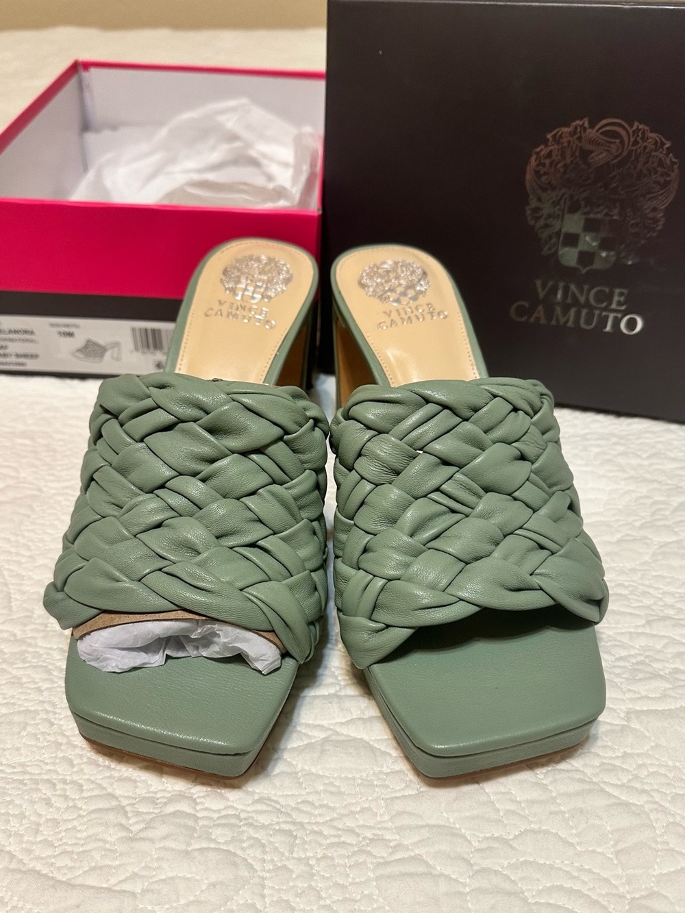 ✨NIB Vince Camuto Elanora Woven Leather Platform Mules Green 10